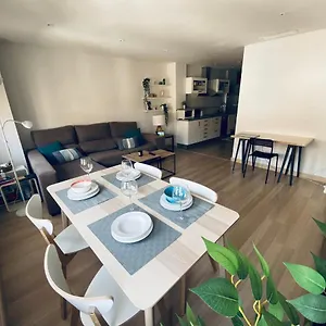 https://fantstico-apartamento-en-el-centro-de-la-ciudad.hotelsinnerja.org