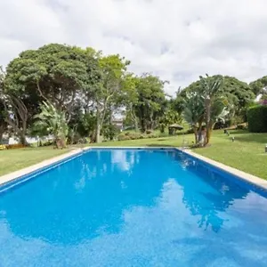 https://apartamento-guadalmina-con-piscina.es-andalucia.com